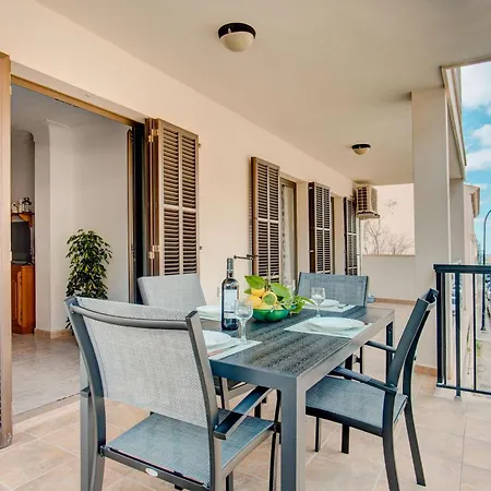 Marina Uno Apartment